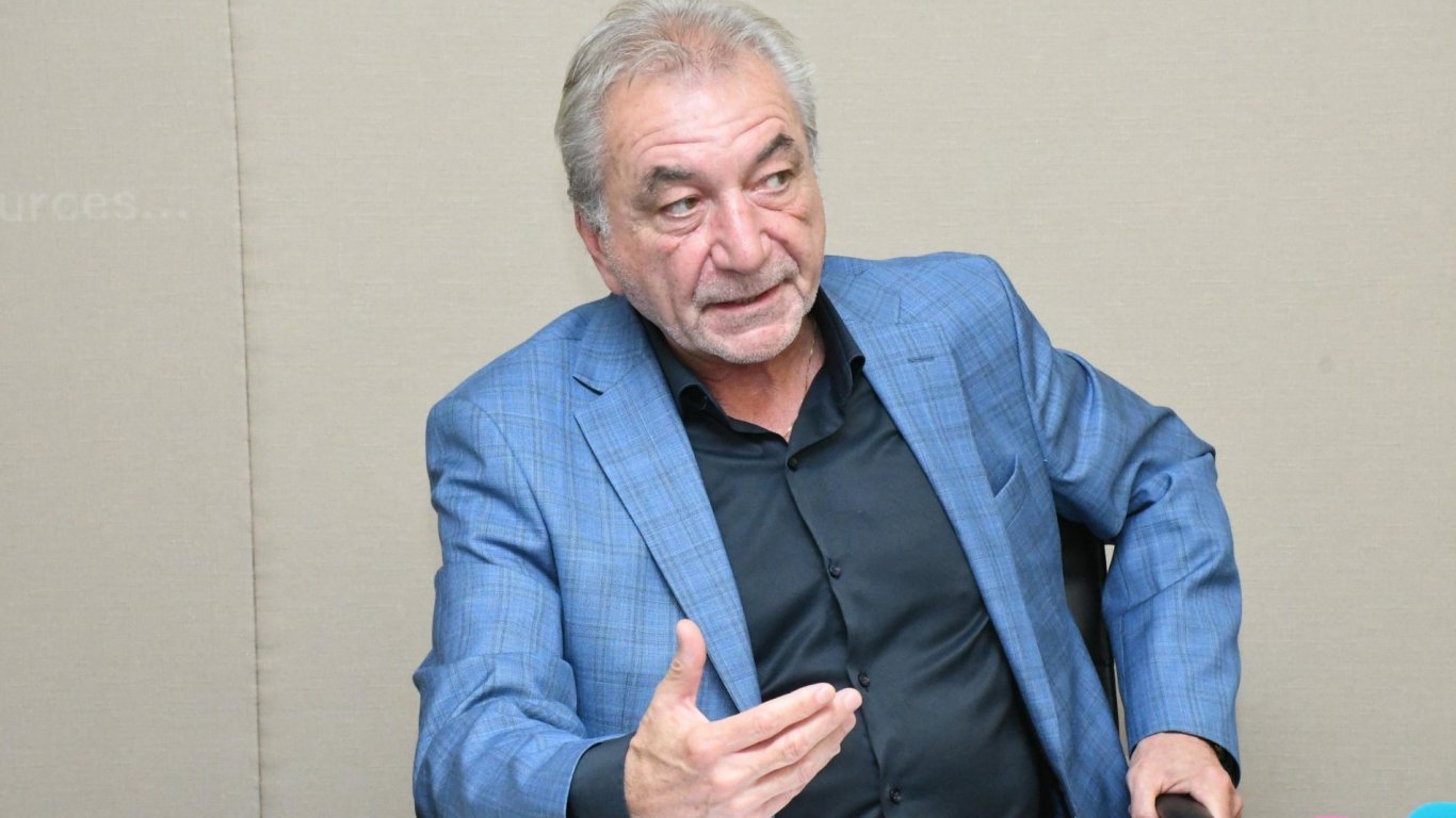 Росен Карадимов: Еврозоната като приоритет ще покаже доколко е стабилно правителството
