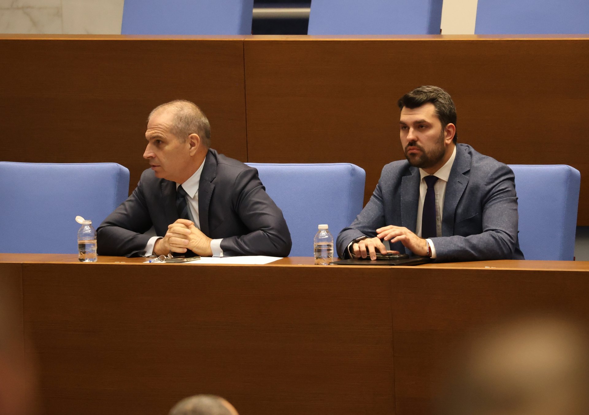 Министърът на транспорта Гроздан Караджов и министърът на външните работи Георг Георгиев