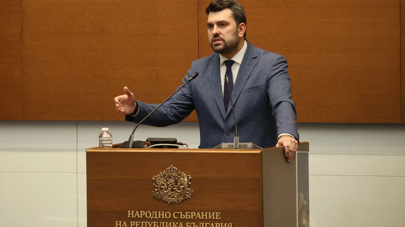 МВнР за смъртта на кап. Маринов в Газа: България ще настоява за извинение и обезщетение