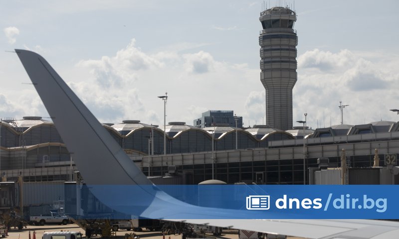 Виж още 5 самолета за 2 месеца ли е новото