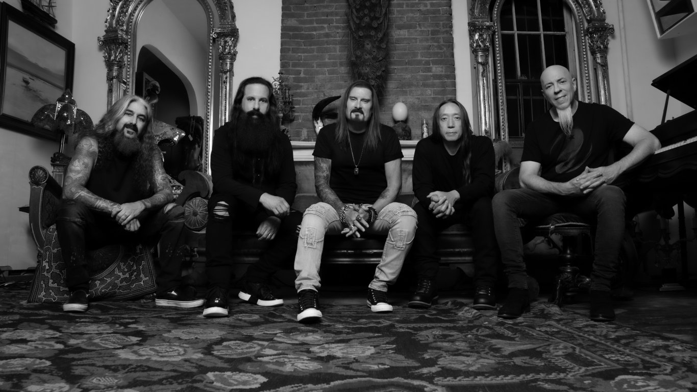 И нека рокът бъде с теб: Играй и спечели последния албум на Dream Theater 