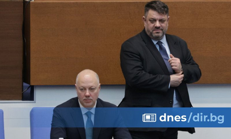 Българската държава спира да харчи безусловно пари за разселените лица