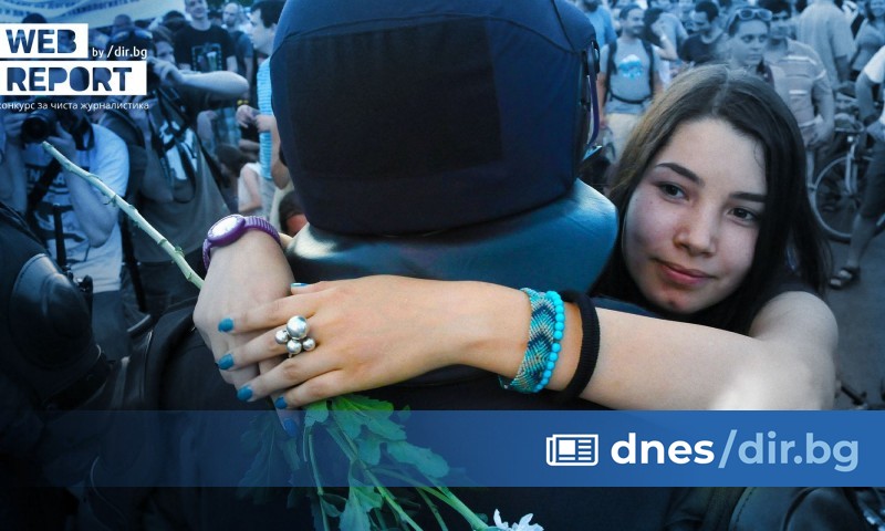 Това са част от историите, които през годините на конкурса Web