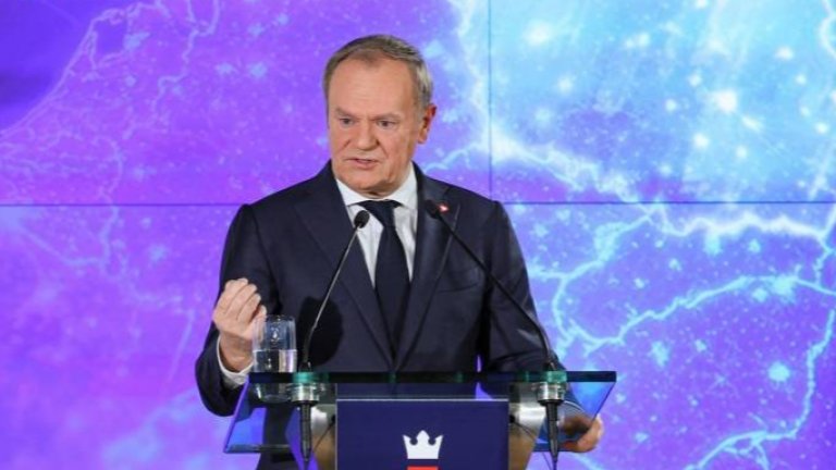 Туск пренареди кабинета, прави суперминистерство на икономиката