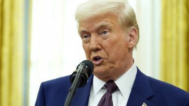 Американският президент Доналд Тръмп обяви че представители на САЩ вече