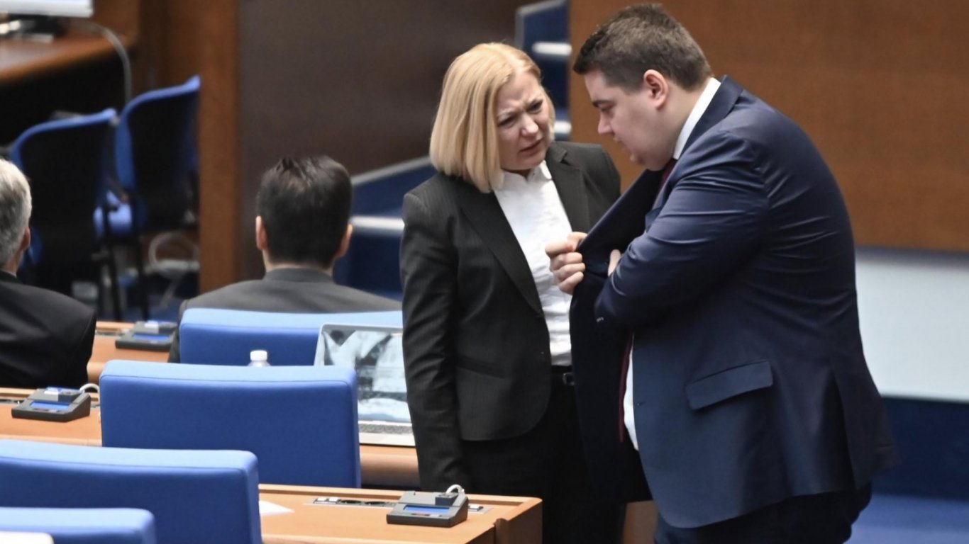 Надежда Йорданова обяви, че България трябва да има единна, а не отделна позиция по темата за преговорите и въпросника на САЩ