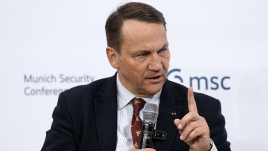 Полският министър на външните работи Радослав Шикорски заяви в Лондон