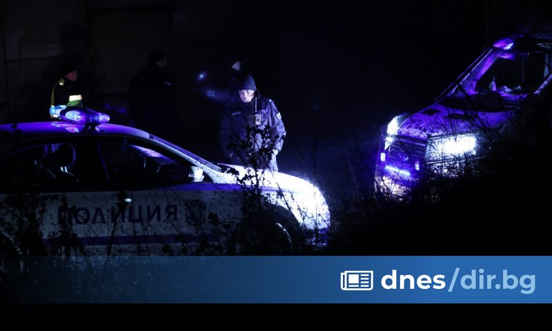 Катастрофа между три превозни средства с пострадал мъж, който е