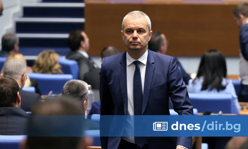 За да вкара патерицата на Делян Пеевски в парламента -