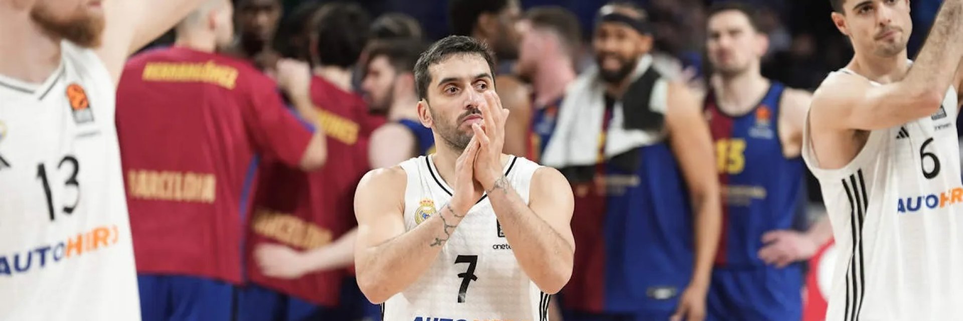 Пред погледа на футболните звезди: Реал ликува в баскетболното Ел Класико