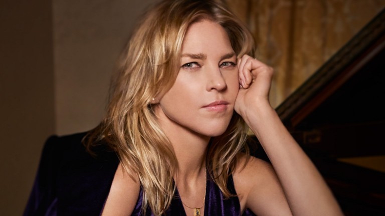 Носителката на GRAMMY, мултиплатинената DIANA KRALL, включва България за първи път в световното си турне 