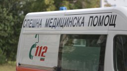 Конструкция на сцена се срути и рани дете на благотворително събитие в Стара Загора