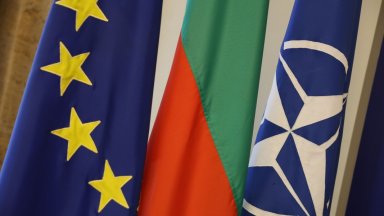 НАТО и ЕС с поздрав към България за националния празник