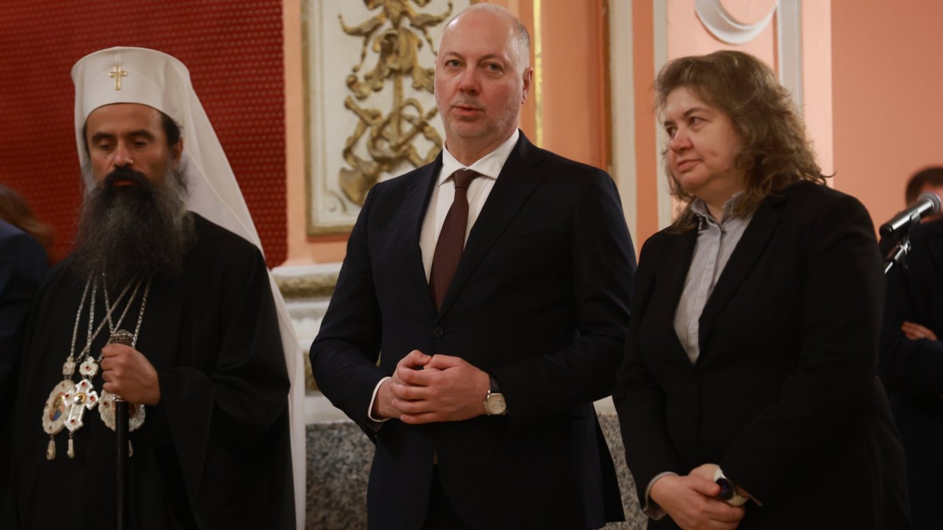 Патриарх, премиер и председател на Народното събрание