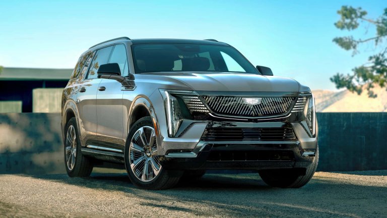 Cadillac Escalade IQL е един от най-дългите автомобили в историята