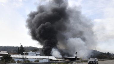 Израелски изтребители нанесоха поредица удари по ключови цели в Сирия Убити