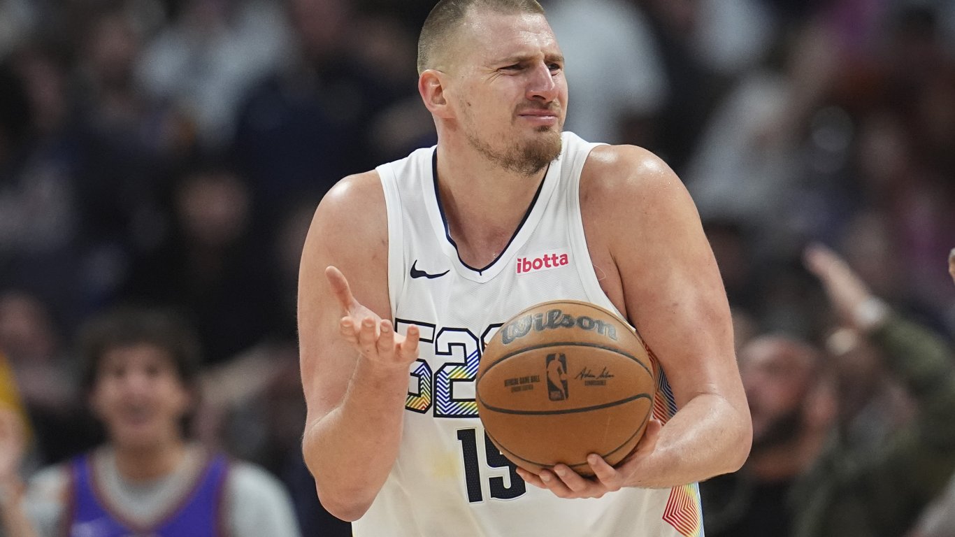 Феноменален! Никола Йокич сътвори рекорден трипъл-дабъл в NBA