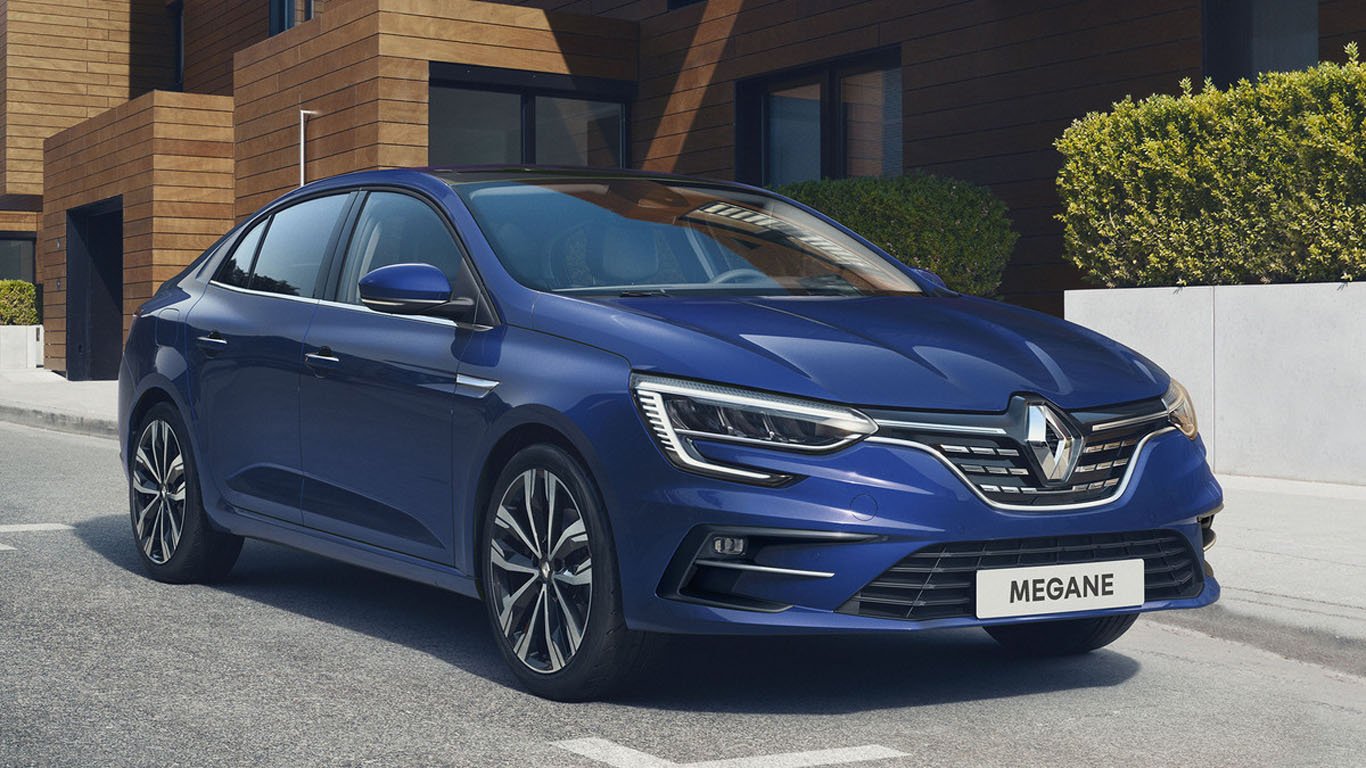 Пълен обрат: Renault Megane Sedan се завръща в Европа с икономичния дизел