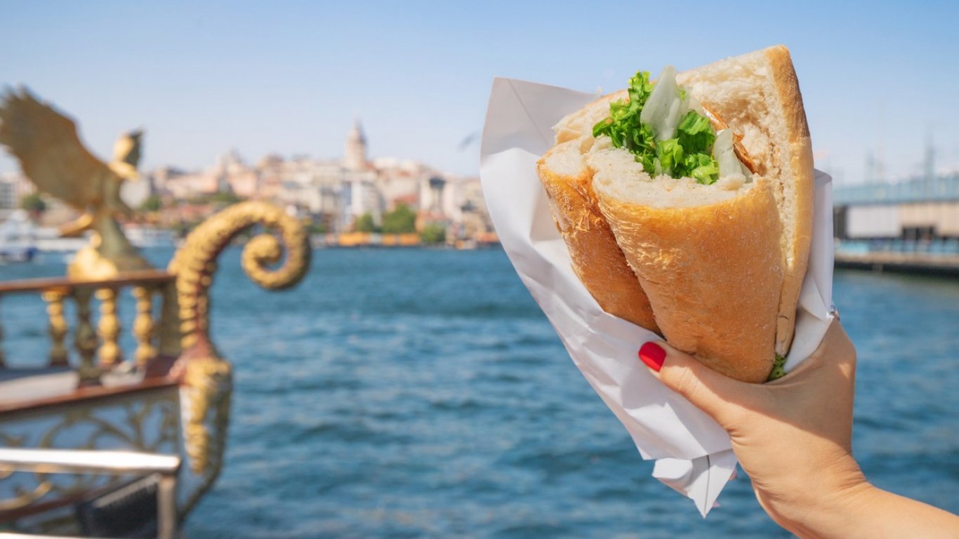 Скъпи почивки в Турция: 30 евро за няколко кюфтета