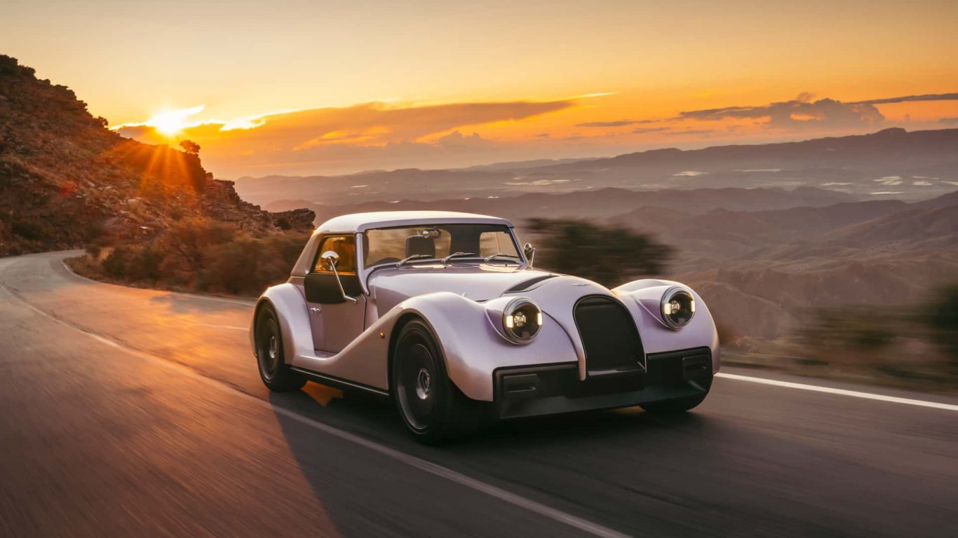 Morgan Supersport ще замени роудстъра Plus Six