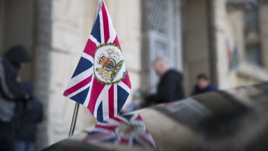 Лондон отнема акредитацията на руски дипломат и неговата съпруга Това
