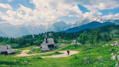 64 годишният шведски бизнесмен и съосновател на сайт The Pirate Bay Карл