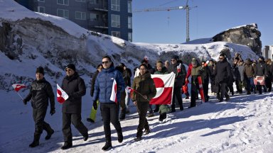 В Гренландия излязоха на протести срещу намеренията на Тръмп (снимки)