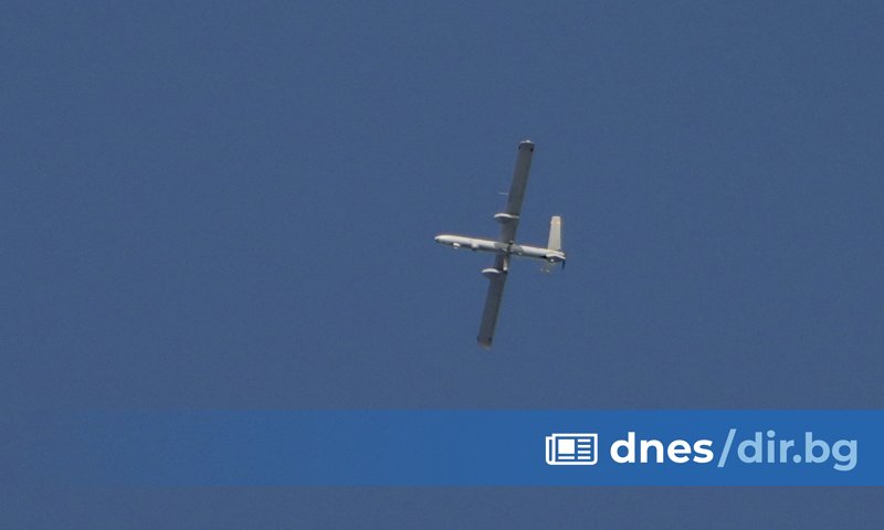 Двама души бяха убити при израелски удар с дрон по