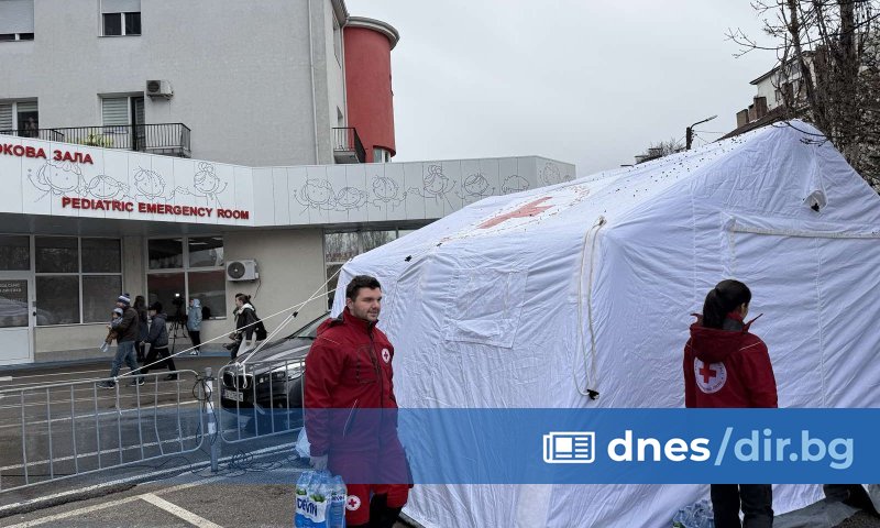 Десет дни след трагедията в дискотеката в Кочани, Пирогов изписа