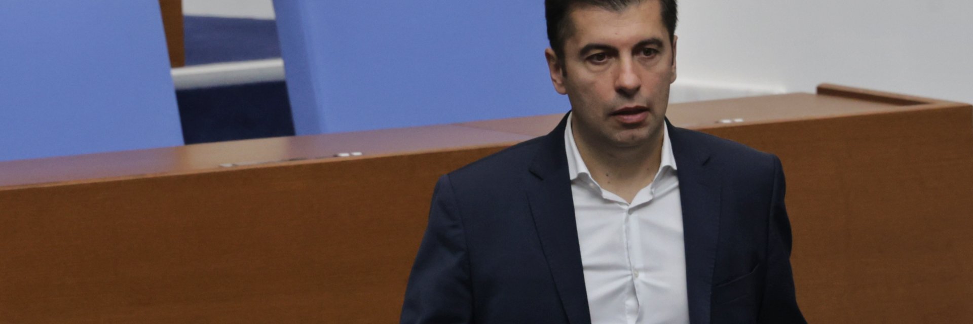 Кирил Петков: Кабинетът ще падне скоро, ако продължи да се опира на Пеевски