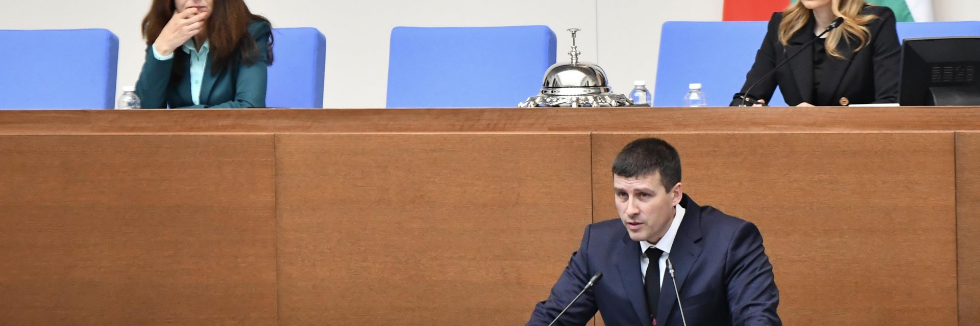 Ивелин Михайлов за парламента: Виждам пълен цирк и хора, които не искат да се работи