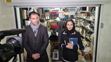 Служители от икономическата полиция на Трето районно управление към Столичната