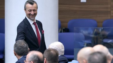 Парламентът избра единствения кандидат за управител на Националната здравноосигурителна каса