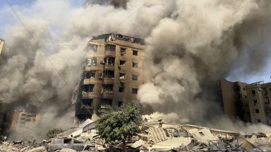 Най малко осем души бяха убити при израелски въздушни удари и