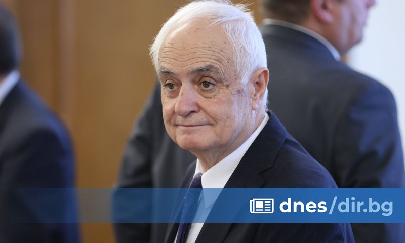 Обмисля се за професиите, в които се използва оръжие, да