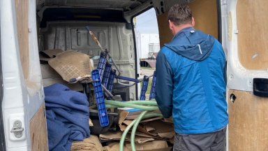 Повече от 6 тона отпадъци от мазета гаражи и тавани