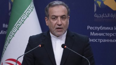 Иранският външен министър Абас Арагчи заяви че днес ще пътува