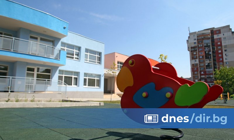 Над 13 000 места за прием в детските градини и
