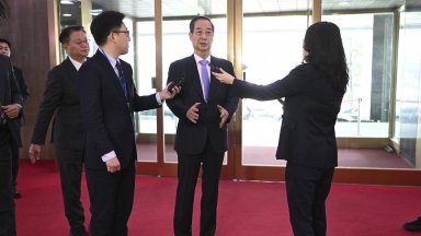 Конституционният съд на Южна Корея отхвърли парламентарното предложение за импийчмънт