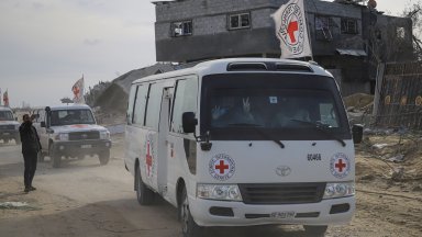 Българска лекарка реаниматор е преживяла кошмара на израелските бомбардировки