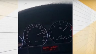 Шофьор се похвали как вдига 200 км ч в участък където