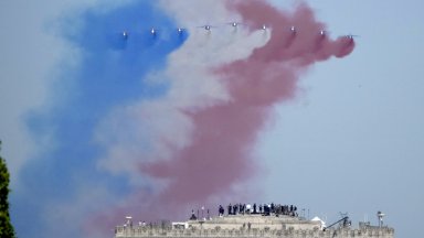 Deux avions de la patrouille de France se sont crashés