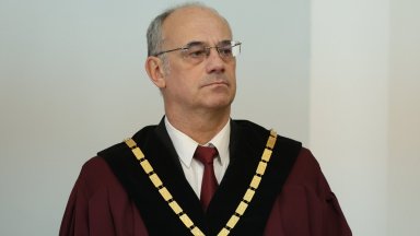 Атанас Семов няма да се кандидатира за президент