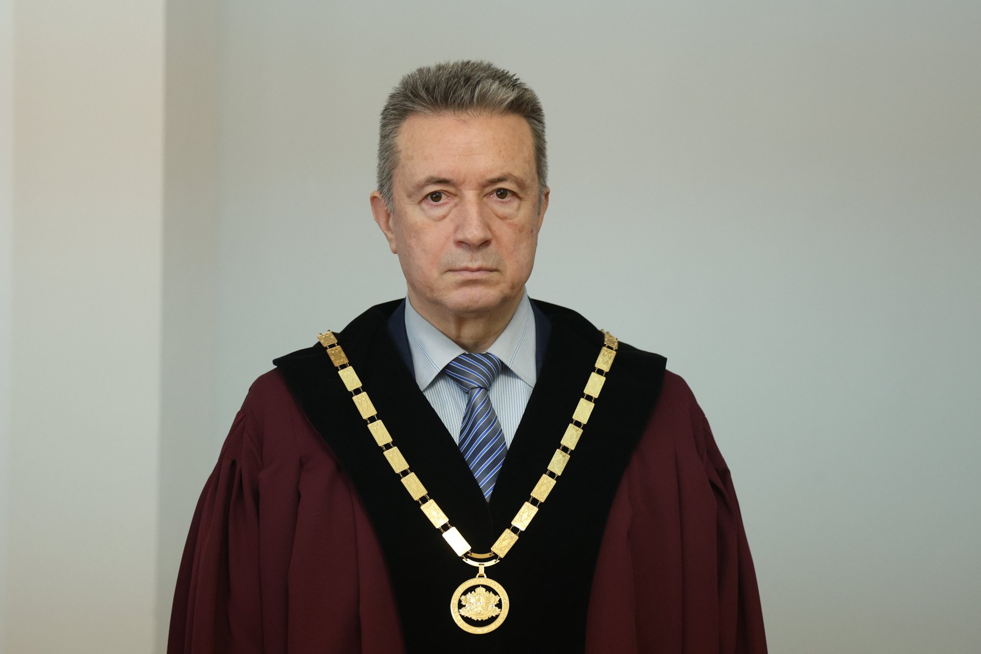 конституционен съдия Янаки Стоилов