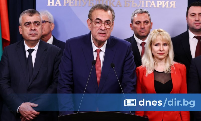 ДПС на Доган до дни ще реши дали остава в