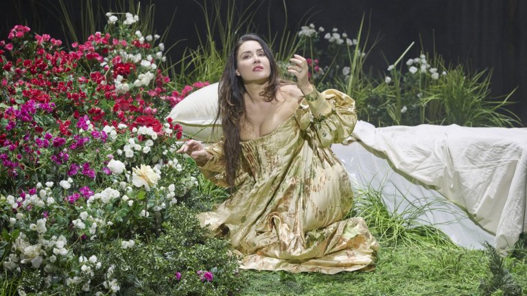 Соня Йончева с шеметен успех във Виена и грандиозни предстоящи събития в България