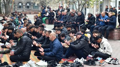 В приветствието си президентът Румен Радев подчертава че празникът Рамазан