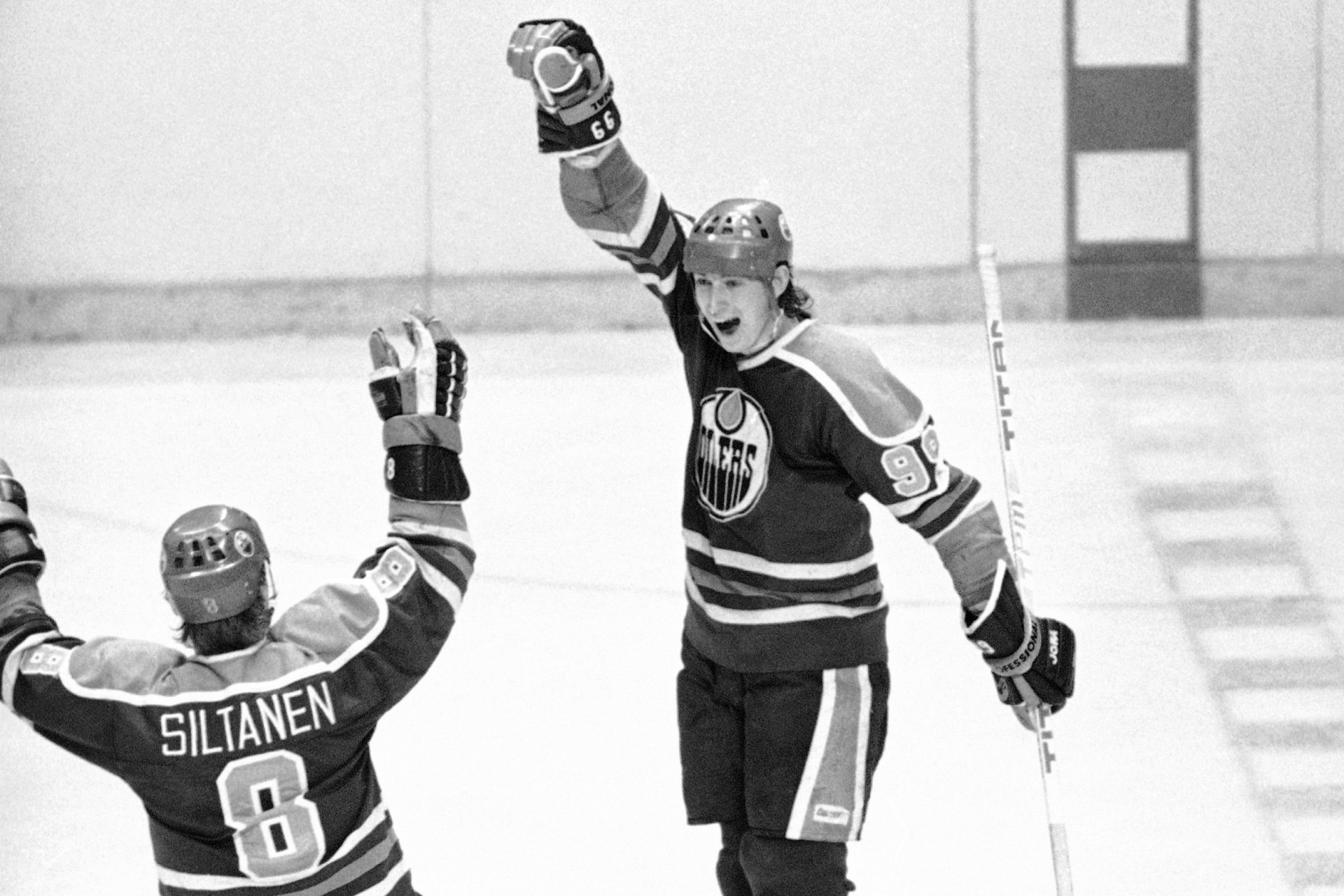 1981 г. - Грецки с екипа на Едмънтън - отбора, с който прави велики неща през 80-те и печели четири титли