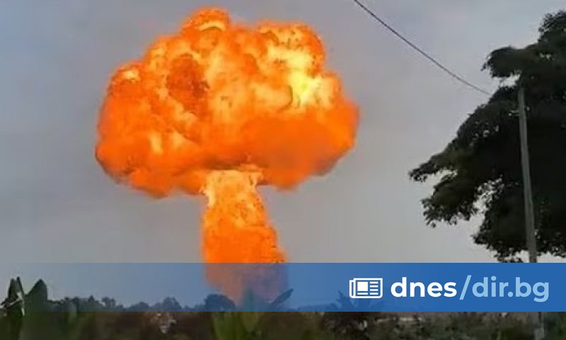 Взрив, пожар и огромна огнена гъба стреснаха жителите на малайзийската