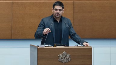 МЕЧ внасят вот на недоверие който щял да покаже тежък